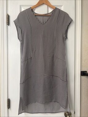 Jenni Kayne Black and White Silk Midi Dress -Effortless